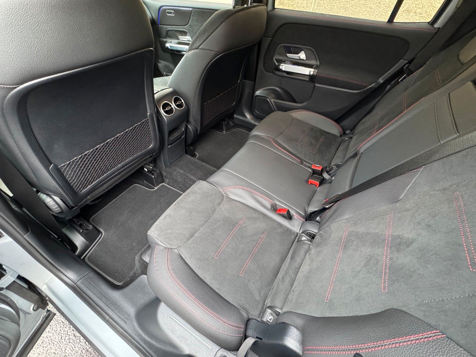 Mercedes-Benz GLB*200d*AMG*AHK*Ambiente*Werksgarantie*Keyless* foto 20