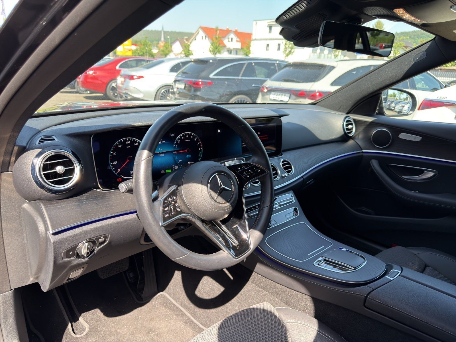 Fahrzeugabbildung Mercedes-Benz E 300 e T-Modell AVANTGARDE DISTRONIC PSD AHK