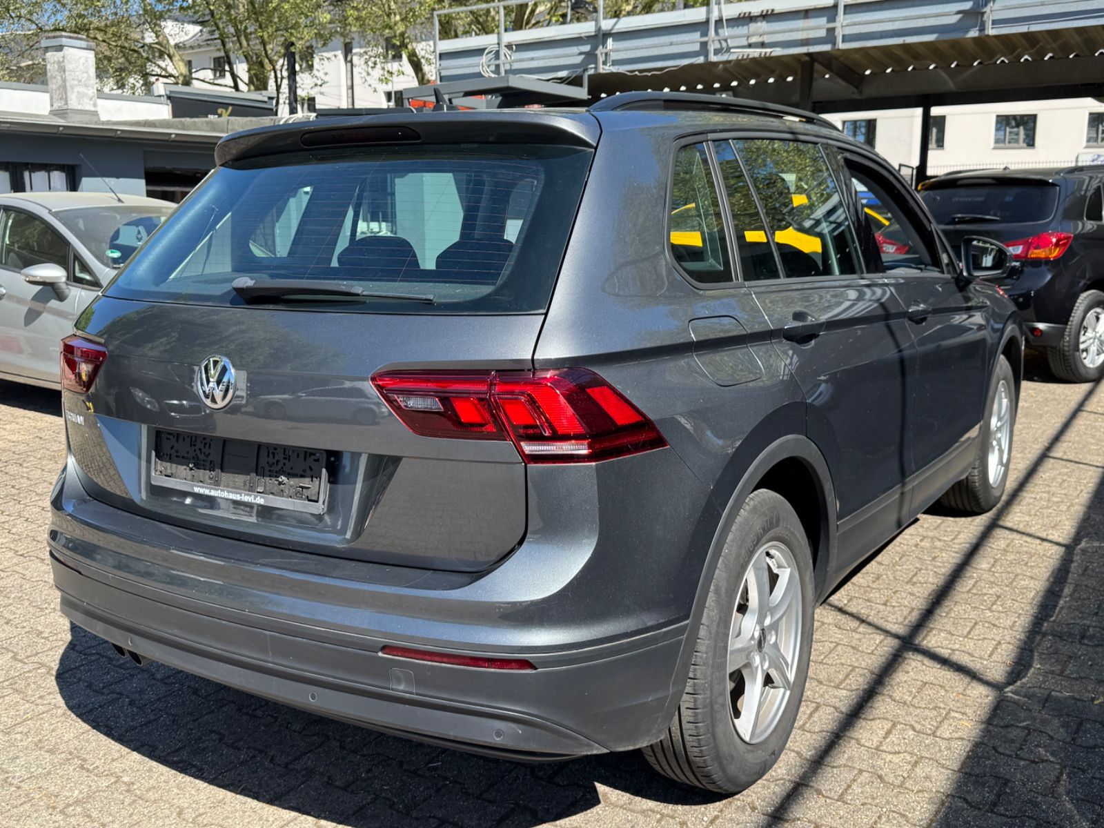 Volkswagen Tiguan Trendline BMT/ 18.827 KM/ SPURHALTE/ foto 5
