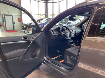 Volkswagen Tiguan Life TSI 4Motion *1.HAND*NAVI*XENON* SHZ*