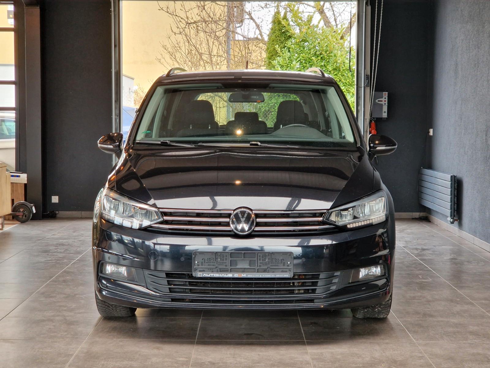 Volkswagen Touran Trendline 2,0TDI*7-SITZER*KAMERA*CARPLAY*