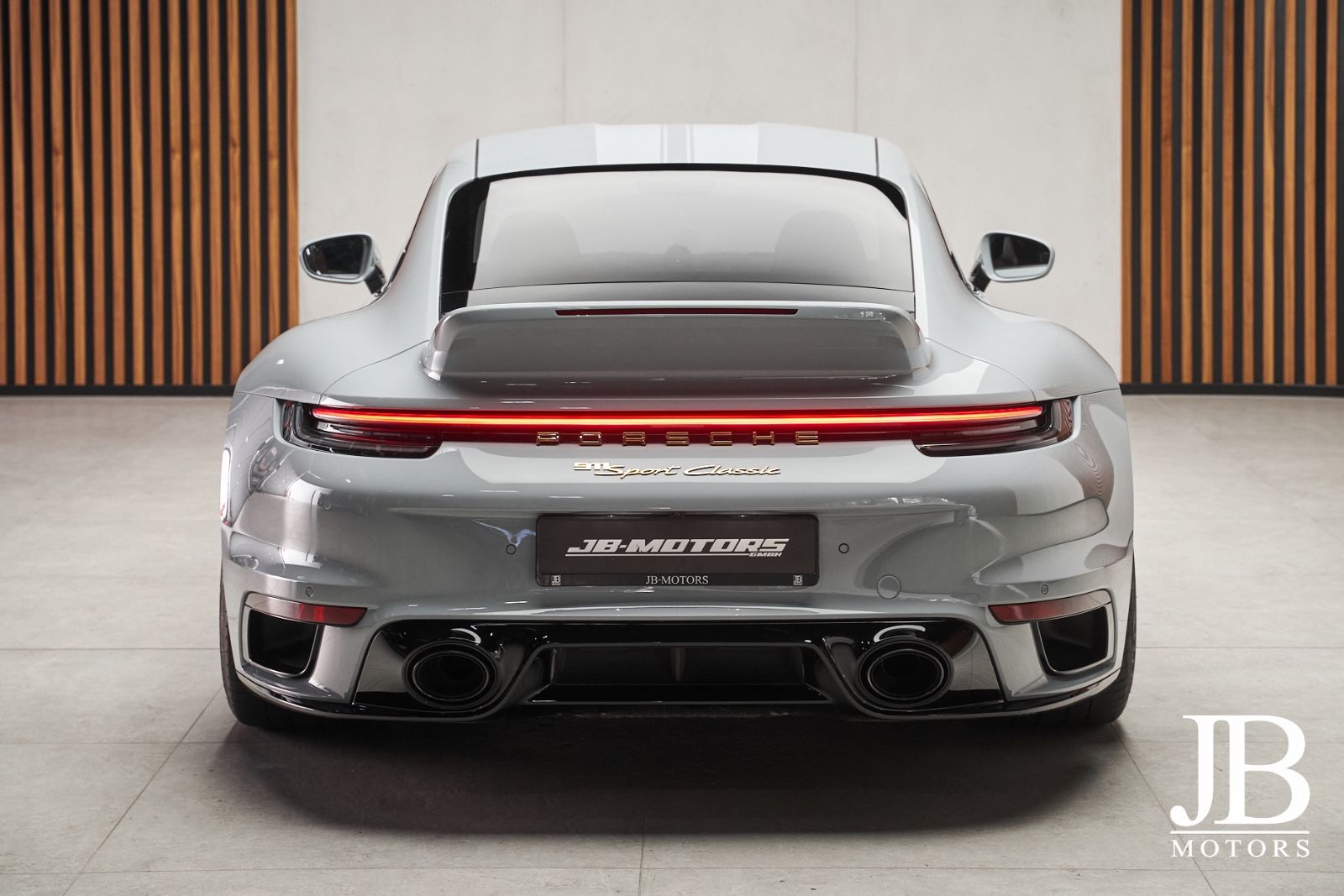 Fahrzeugabbildung Porsche 992 Sport Classic Burmester Lift Cognac 360° LED