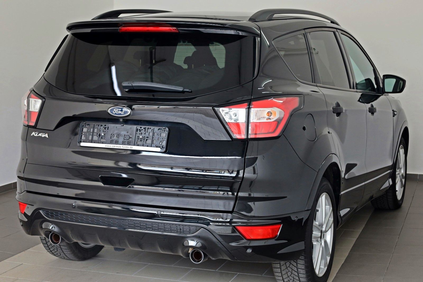 Fahrzeugabbildung Ford Kuga ST-Line T.Leder,Navi,Panorama,Kamera,SH,AHK