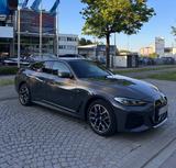 BMW i4 eDrive40 - M Sport, Navi, HiFi, DrivingAss - BMW i4 von privat
