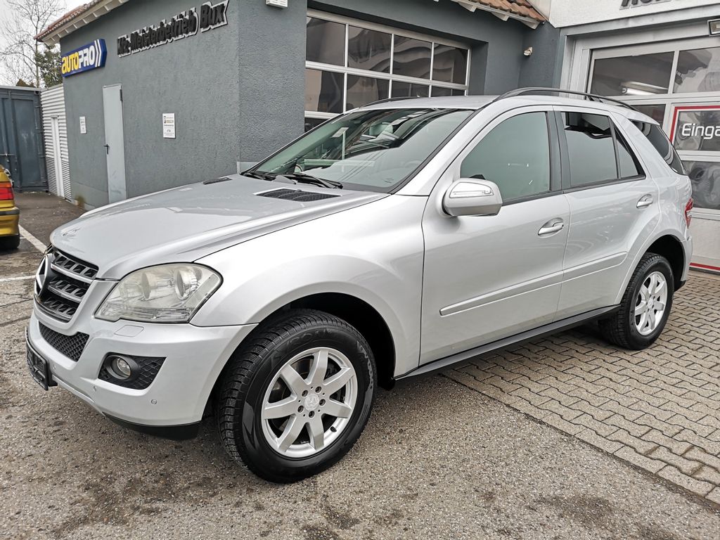 Mercedes-Benz ML 320