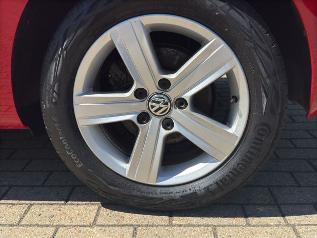 Golf VII 1.2 TSI Comfortline BMT Live Klima