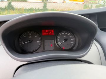 Opel Vivaro - 11
