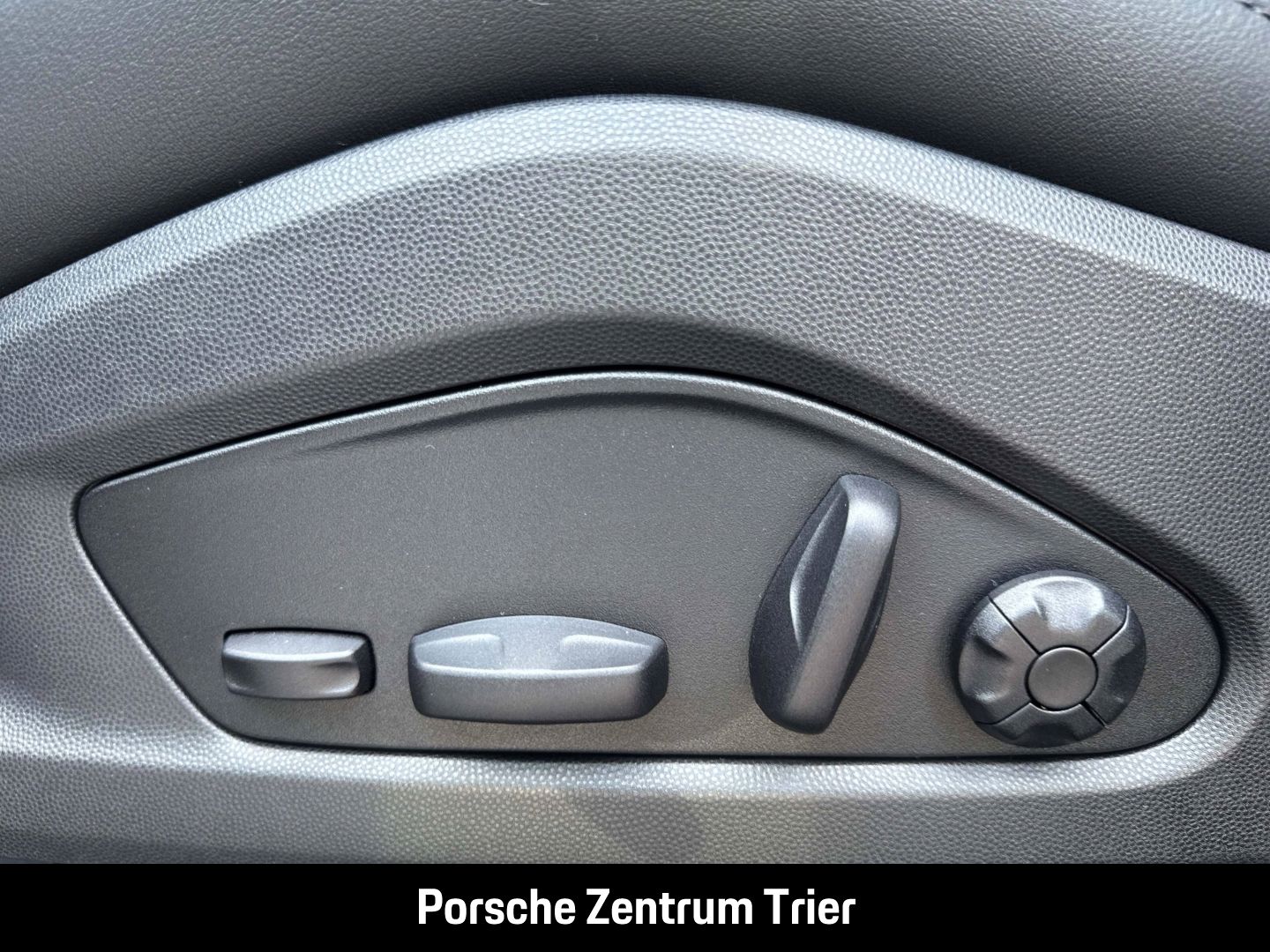 Porsche Macan - Bild 25