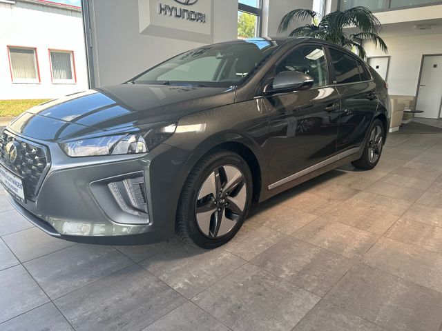 Hyundai IONIQ Ioniq Style Hybrid