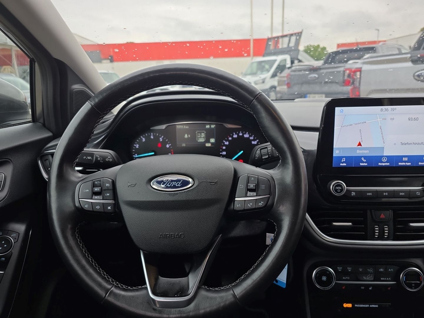 Fahrzeugabbildung Ford Puma Titanium Navi Massagesitze LED Mehrzonenkli