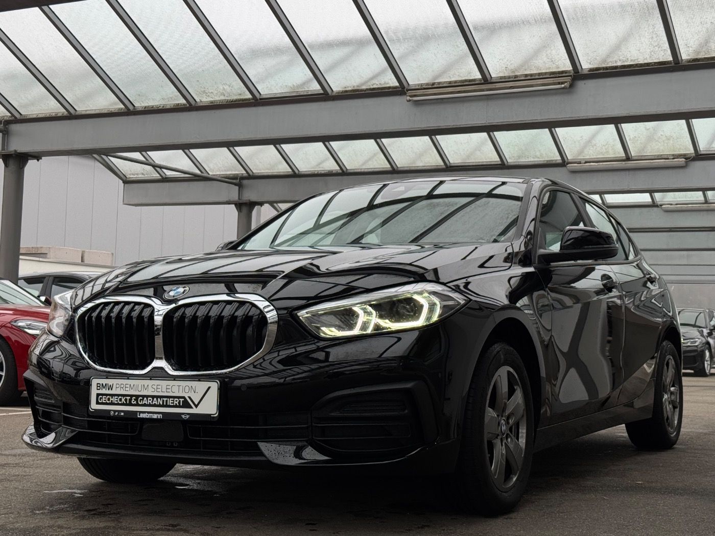 Fahrzeugabbildung BMW 118i Advantage Adapt.LED/SHZ 2 JAHRE GARANTIE