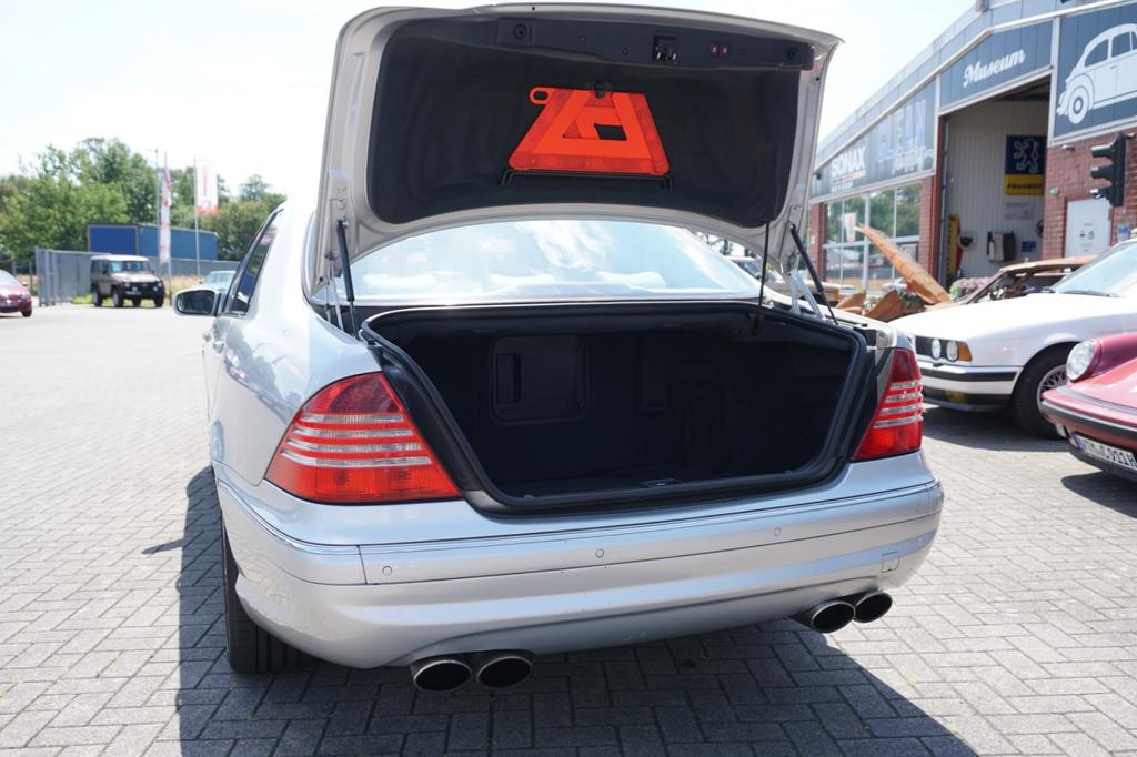 Mercedes-Benz S 600