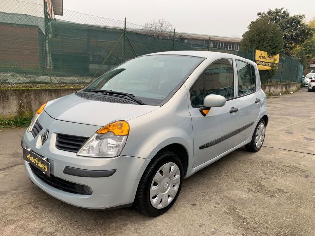 Renault Modus 1.2 16V Confort Privilège