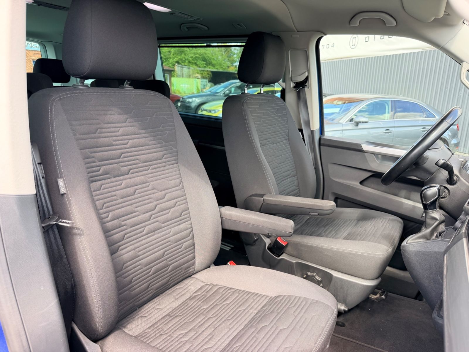 Volkswagen T6.1 Multivan Edition LED Navi Kamera Standheiz foto 15