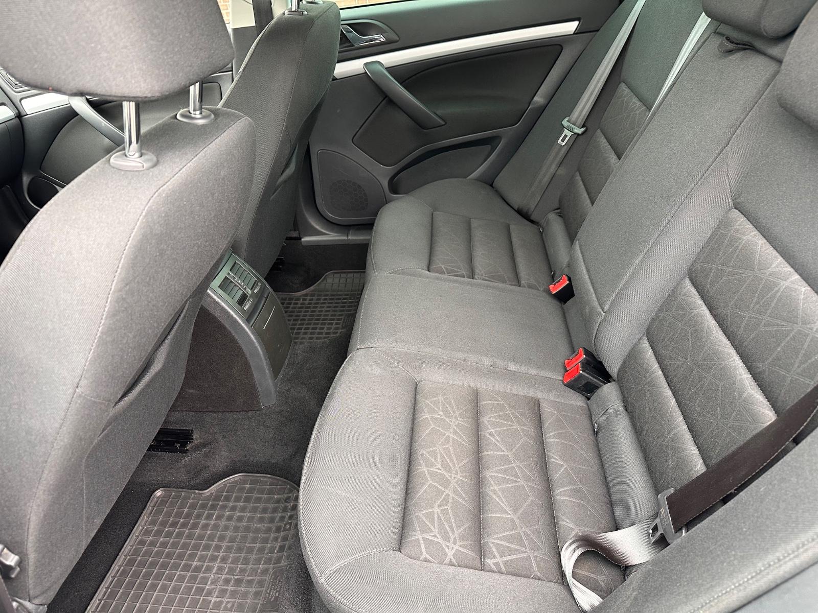 Skoda Octavia 2011 — photo 10