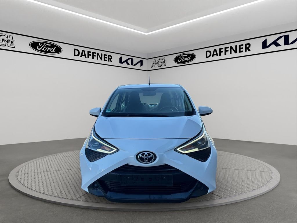 Image of Toyota Aygo (X)