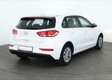 Hyundai i30 1.4 Select PDC Tempomat Spurhalte - Hyundai i30: 1.4