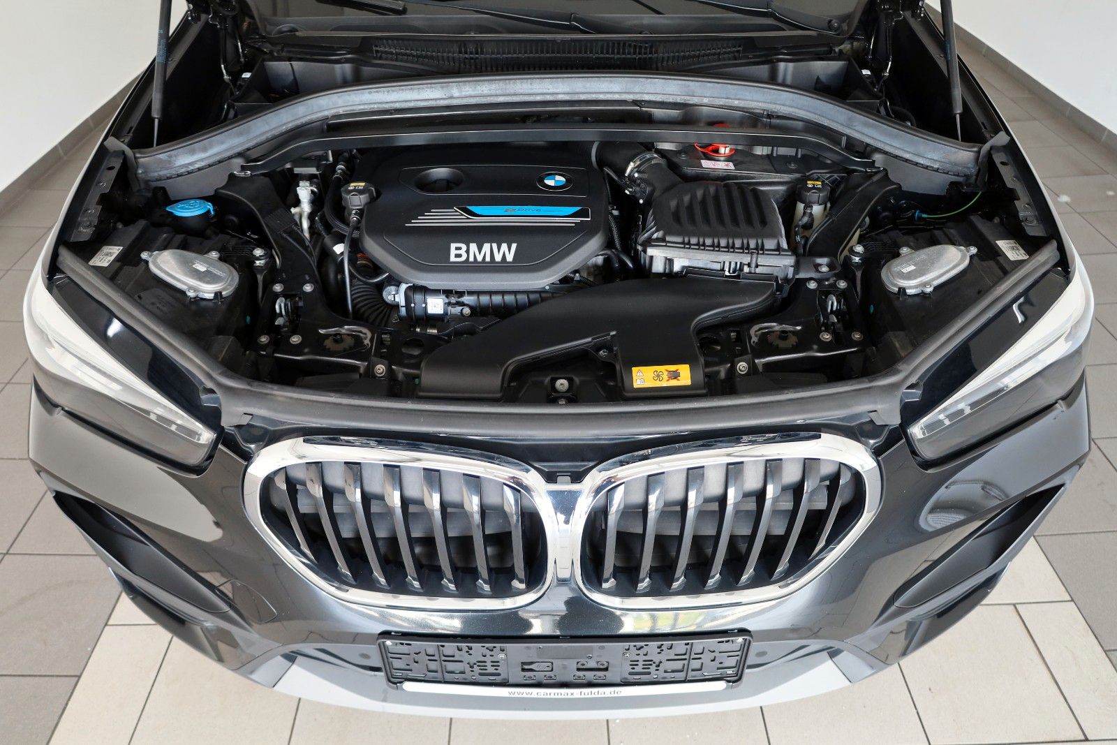 Fahrzeugabbildung BMW X1 xDrive 25e Advantage Leder,Navi,LED,Kamer,HUD
