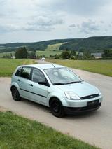 Ford Fiesta 1.4 *TÜV NEU* - Ford Fiesta aus 2004: 1.4