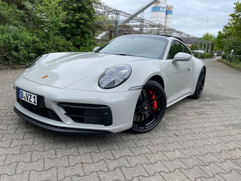 Porsche 911 Carrera GTS /NEU/Kreide/Matrix/18-Wege/GSD