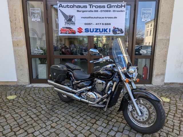 Suzuki VL 800 Intruder mit Scheibe, Sturzbügel, Koffer