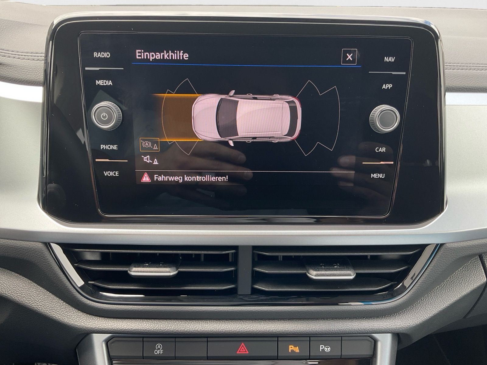 Volkswagen T-Roc - Bild 18