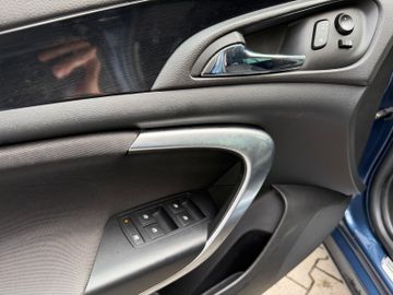 Opel Insignia - 10