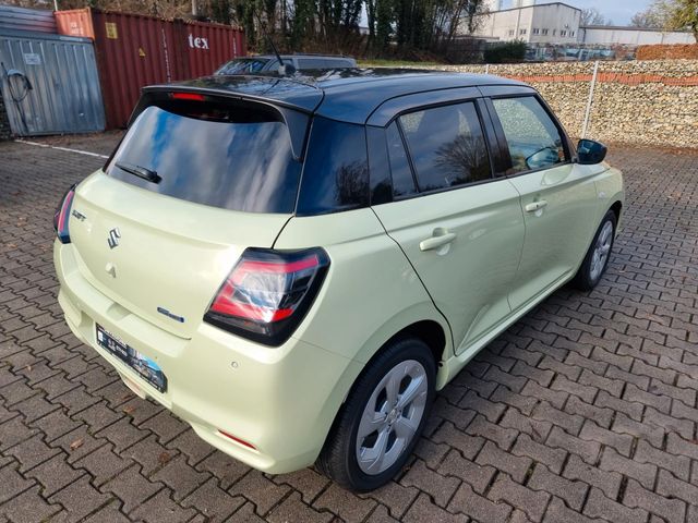 Suzuki SWIFT 1.2 Dualjet Comfort Hybrid