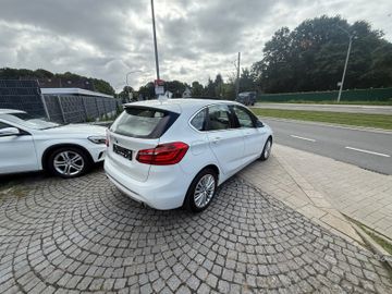 BMW 220 - 8