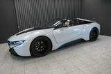 BMW i8 Roadster <1000km Sammlerzustand - weiße BMW i8