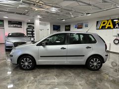 Fahrzeugabbildung Volkswagen Polo IV 1.2 Tour Klimaanlage Sitzheizung PDC