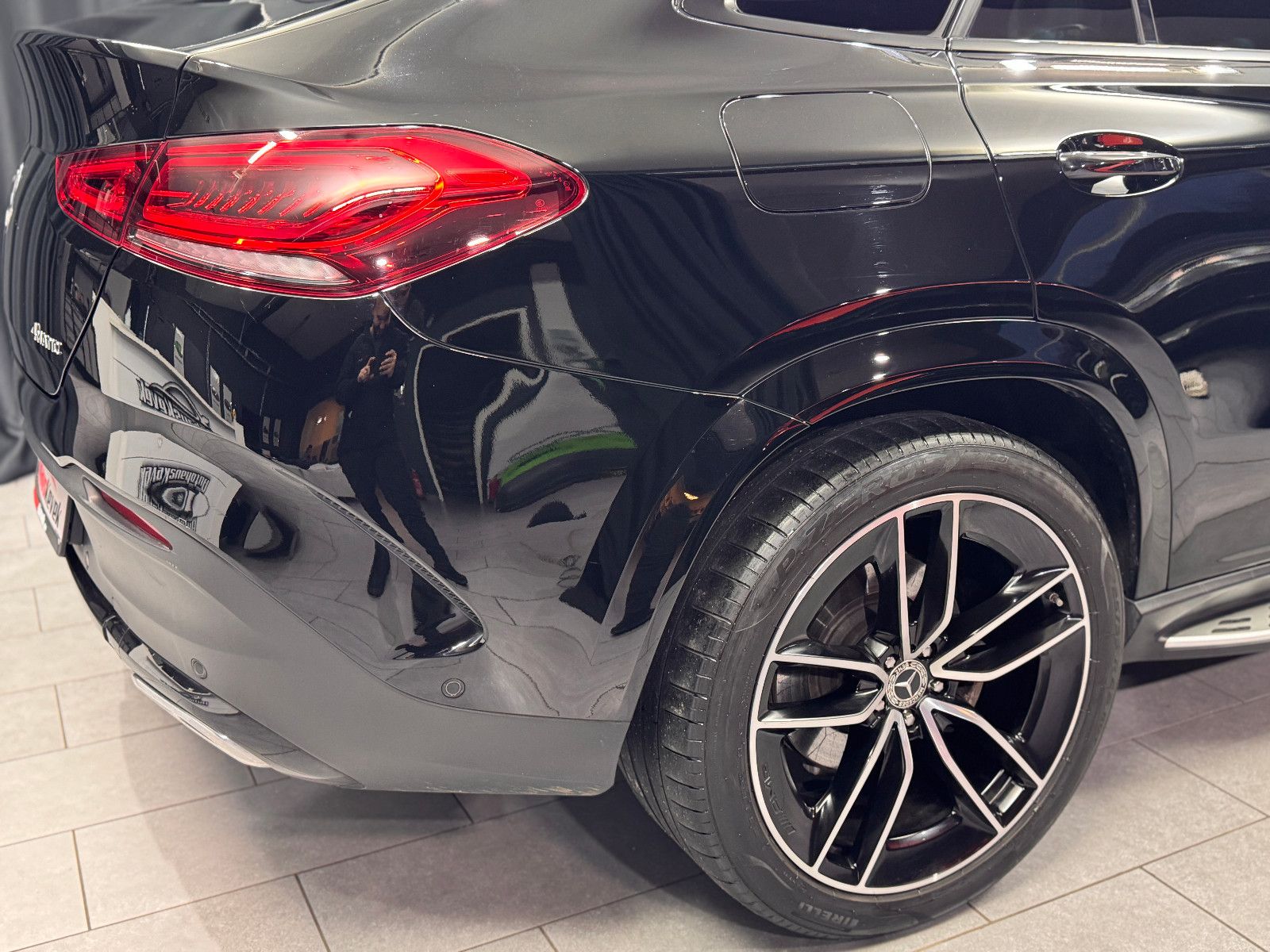 Fahrzeugabbildung Mercedes-Benz GLE 350e 4Matic Coupe *AMG-LINE*22 ZOLL*LUFT*