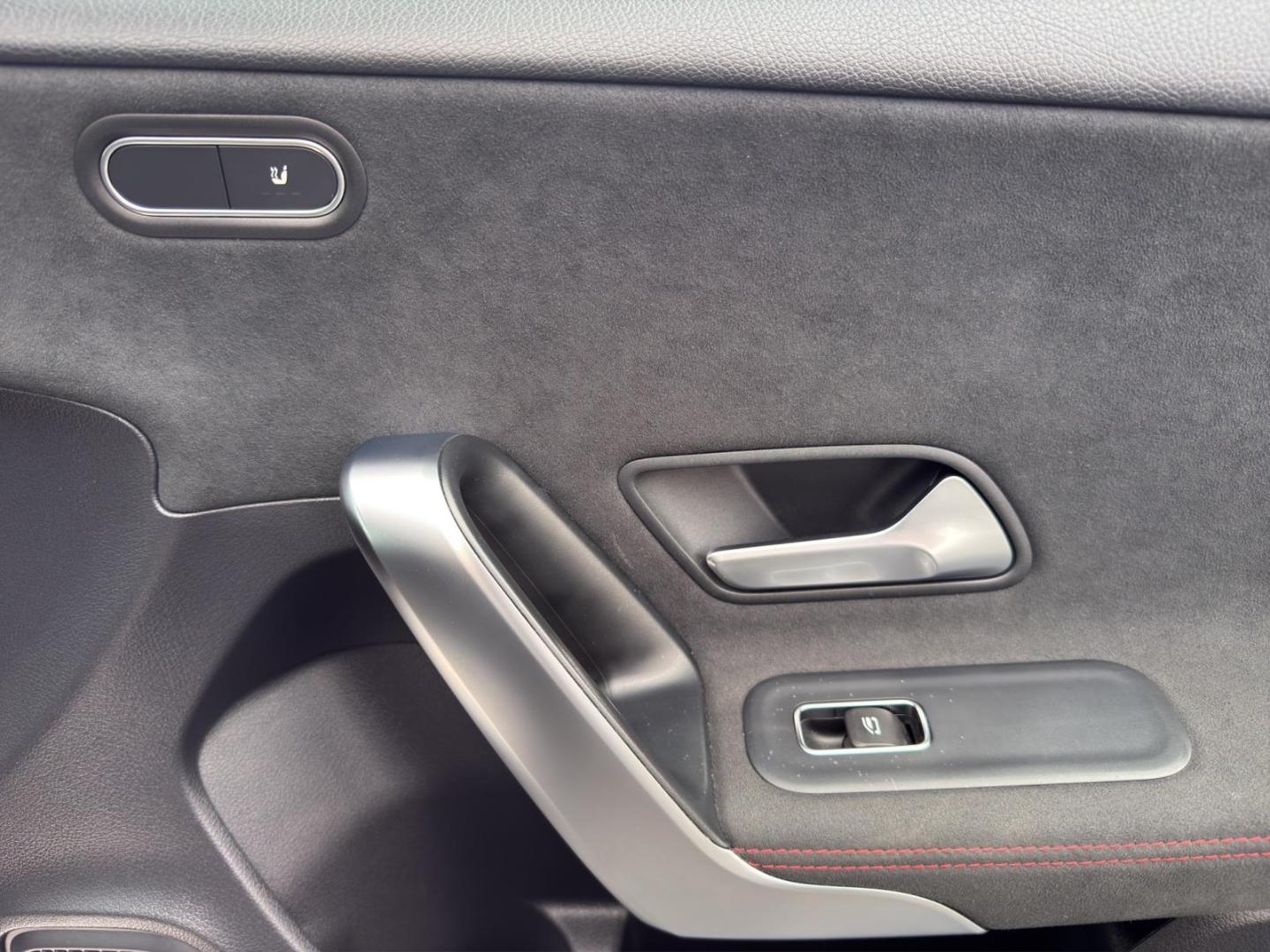 Mercedes-Benz A-Class AMG Line Navi Digitales Cockpit Kamera SHZ, миниатюра 26