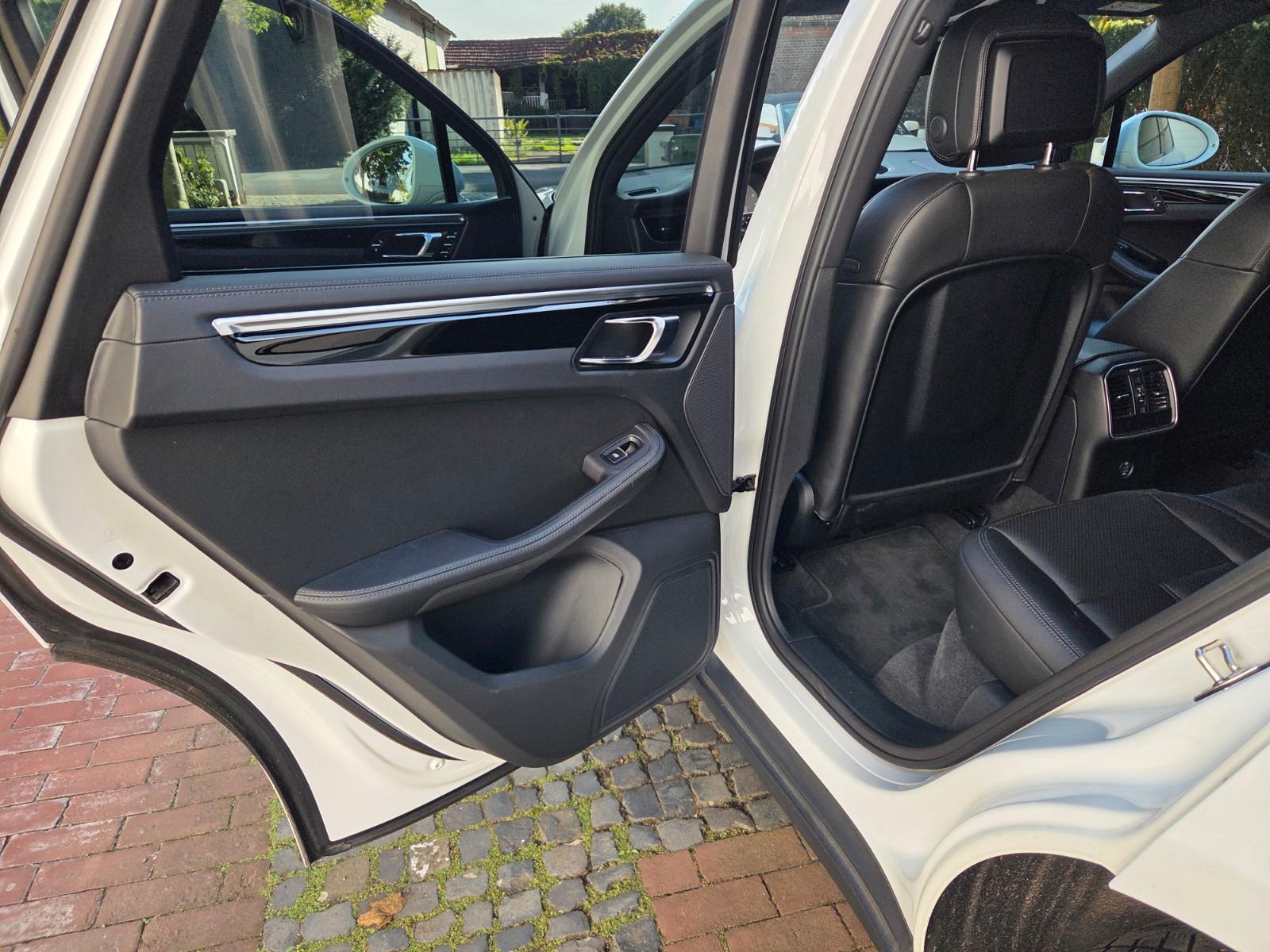 Porsche Macan S mit original Porsche Garantie (Approved)