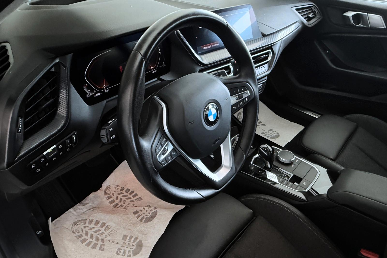BMW 1 Series d Sport Line (F40) *LED*HeadUp*PDC*SHZ, миниатюра 9