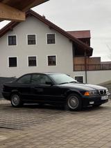 BMW 316 318i Coupe 316i - BMW 316 aus 1996: 316i
