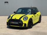 MINI Cooper 1.5 JCW-Trim Panorama CarPlay DAB LHZ - MINI MINI mit Benzin-Antrieb: Gelb