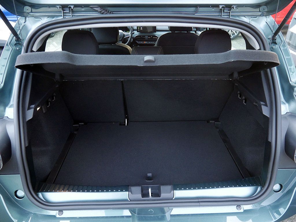 Fahrzeugabbildung Dacia Sandero Stepway Extreme TCe 110 FACELIFT 2026!!!