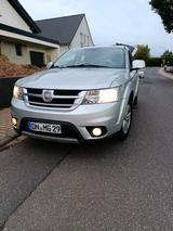 Fiat Fremont 7 Sitzer - Fiat Freemont: Van