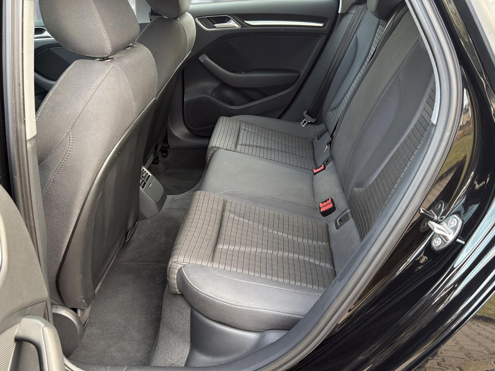 Fahrzeugabbildung Audi A3 Sportback sport/ Virtual Cockpit