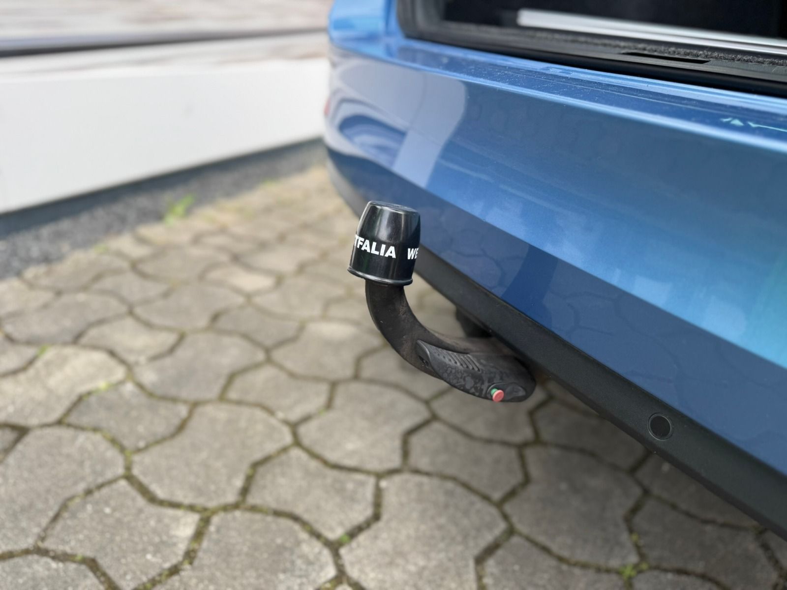 Fahrzeugabbildung SKODA Octavia Combi 2.0 TDI 150PS DSG*AHK*PDC*SmartLin