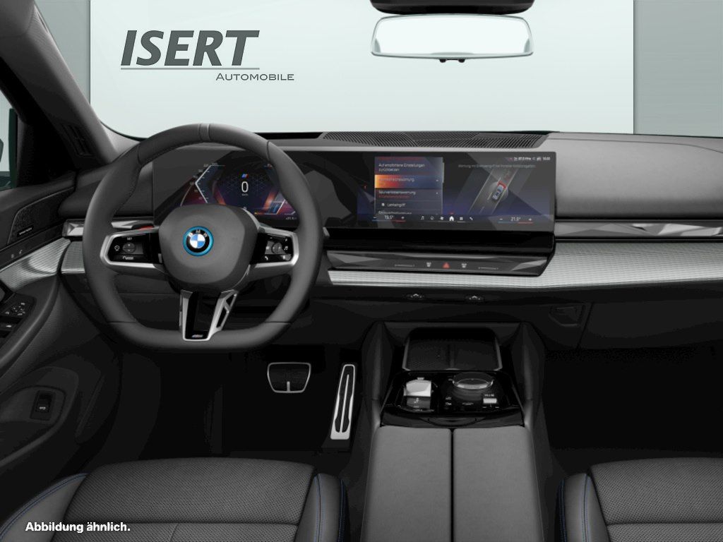 BMW i5 eDrive40 Touring M SPORT PRO A. PANO H&K foto 4