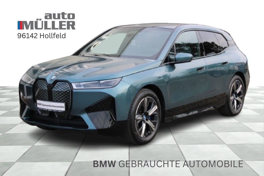 BMW iX