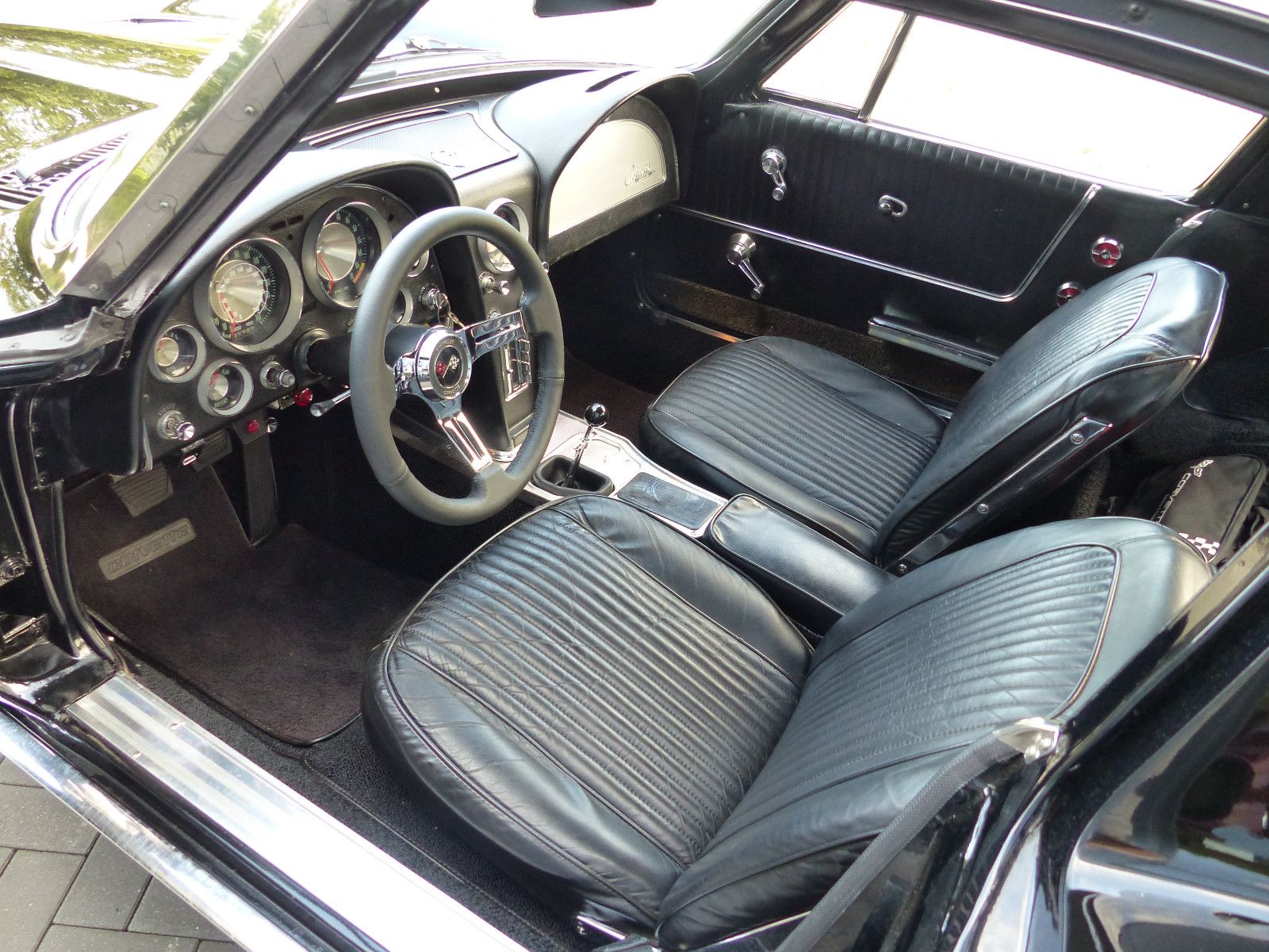 Fahrzeugabbildung Corvette Stingray Splitwindow orig.Fuel Injection