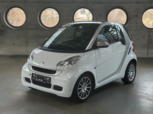 Smart ForTwo *84 PS*PANO*NAVI*ALU*