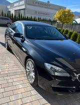 BMW 640dXdrive| BJ 2014| 169.000 km| VTG NEU|TÜV NEU - schwarze BMW 640 Gran Coupé
