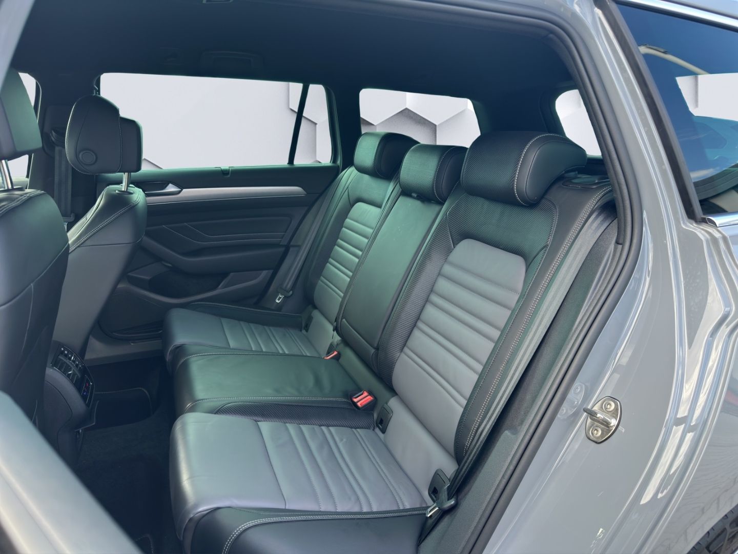 Passat 1.5TSi DSG AHZV LED Rückfahrkamera FrontA