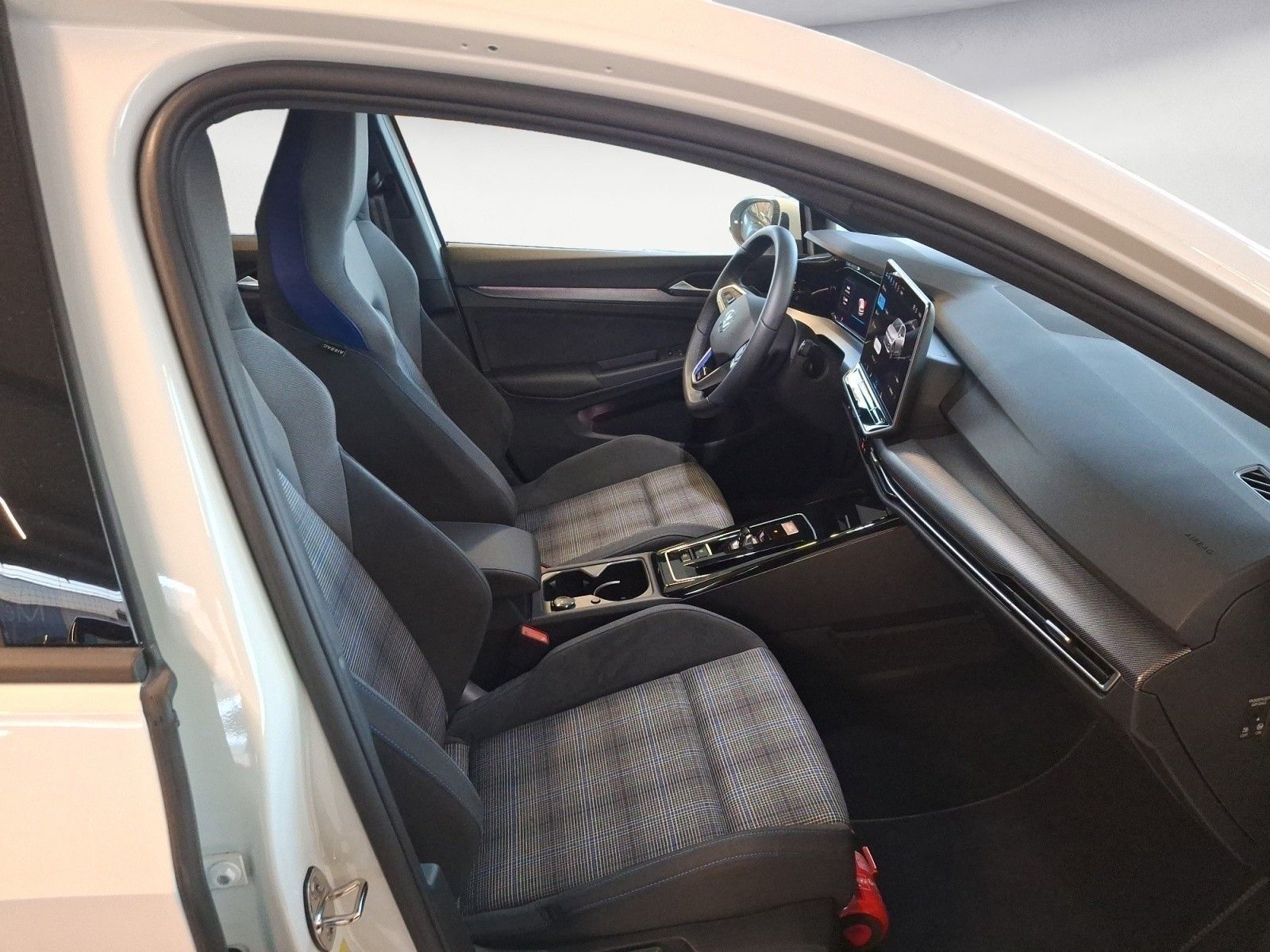 Volkswagen Golf - Bild 7