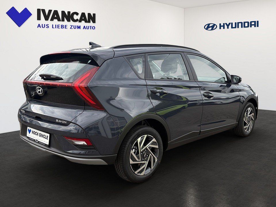 Fahrzeugabbildung Hyundai BAYON 1.0T 100PS Trend