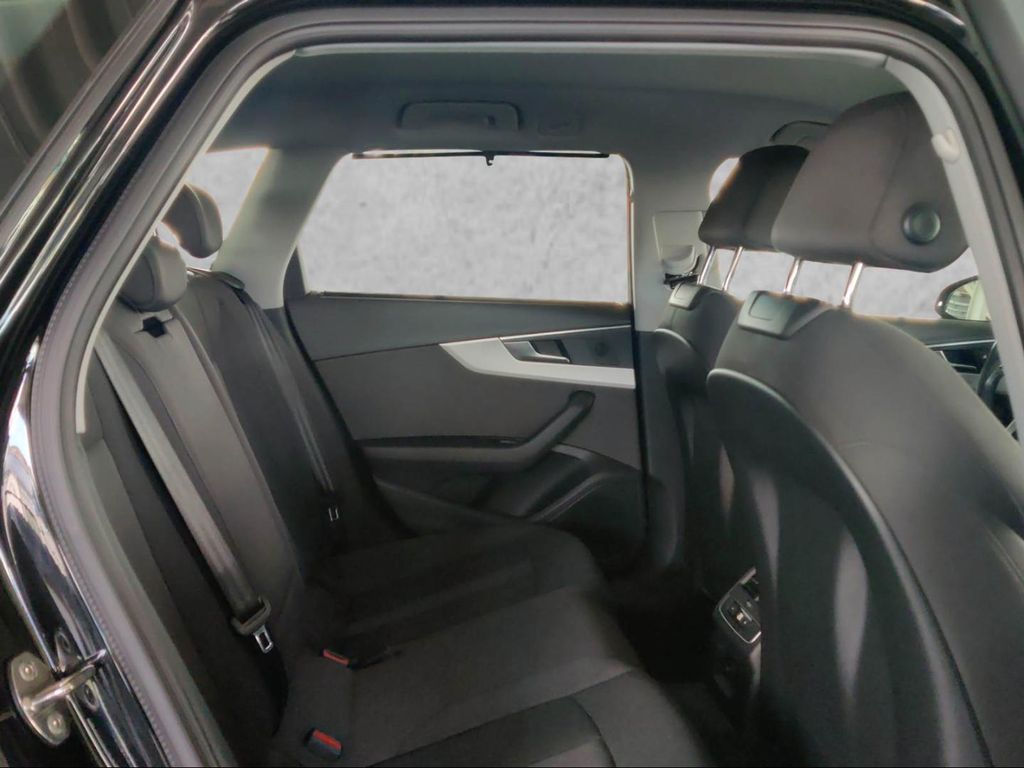 Audi A4 Avant Advanced 40 TDI quattro 150(204) kW(PS)